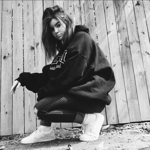 Meet your Posher, Ashley